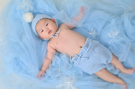 供卵试管代怀生子费用子宫内膜欠均匀已怀孕